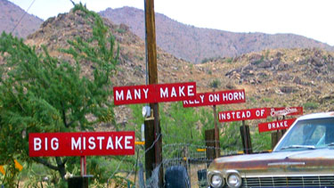Advertising on U.S. Route 66
